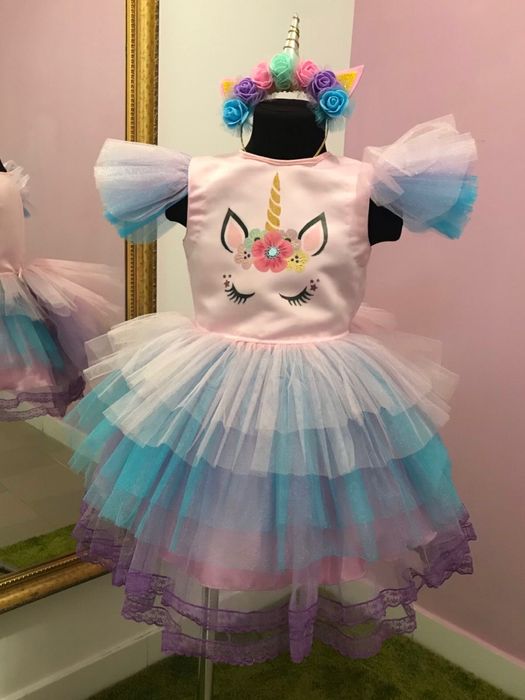 Прокат/оренда суконь костюмів (ялиночка,цукерка,сніжинка/нічка)