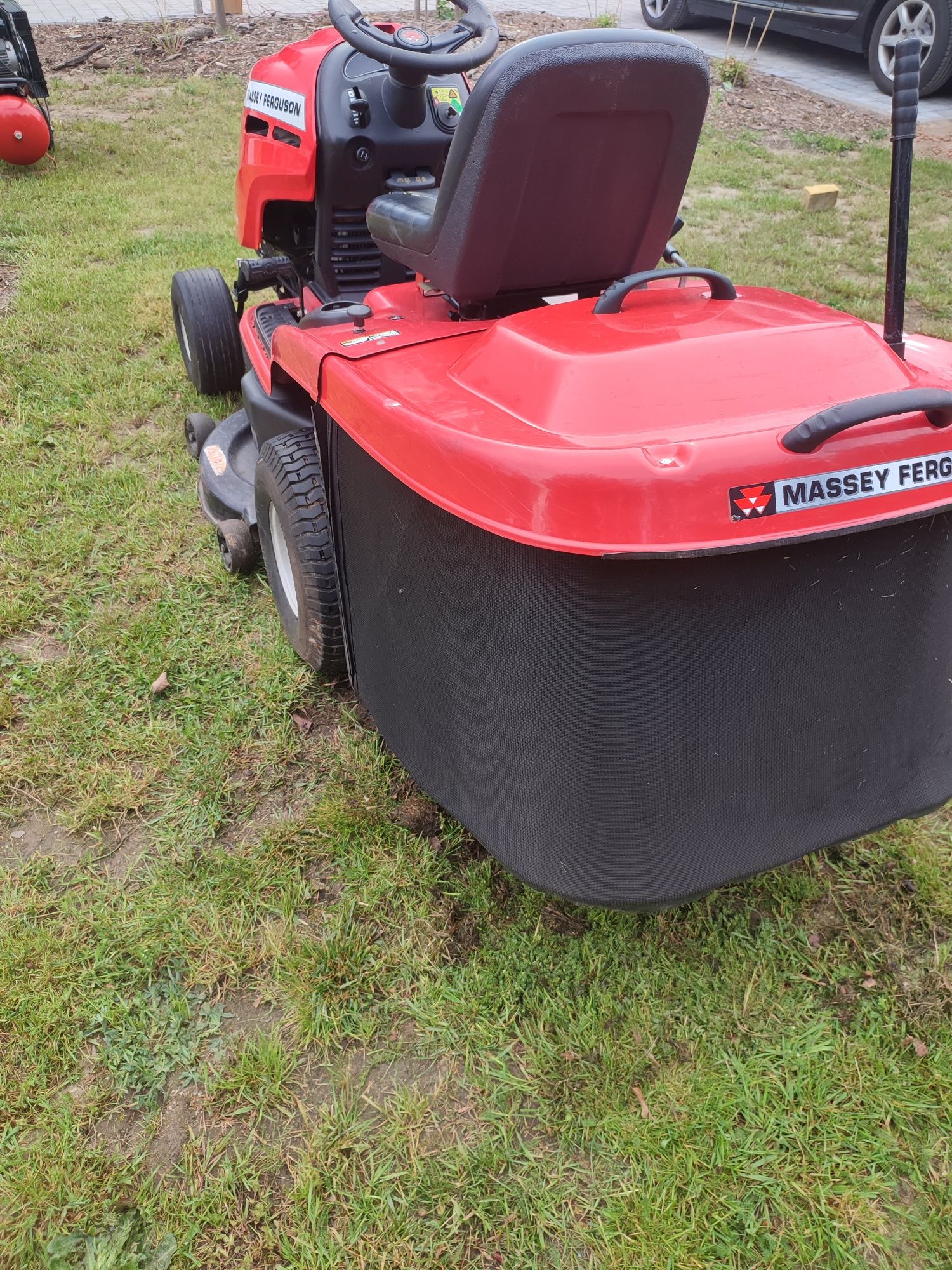 Traktorek kosiarka Massey Ferguson