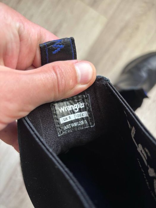 Продам оригінальні челсі Wrangler