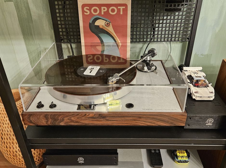 Gramofon Luxman PD-288