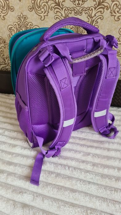 Портфель,  Шкільний рюкзак для дівчинки