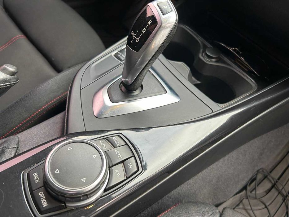 BMW F20 2012 Sportline АКПП 170 лс