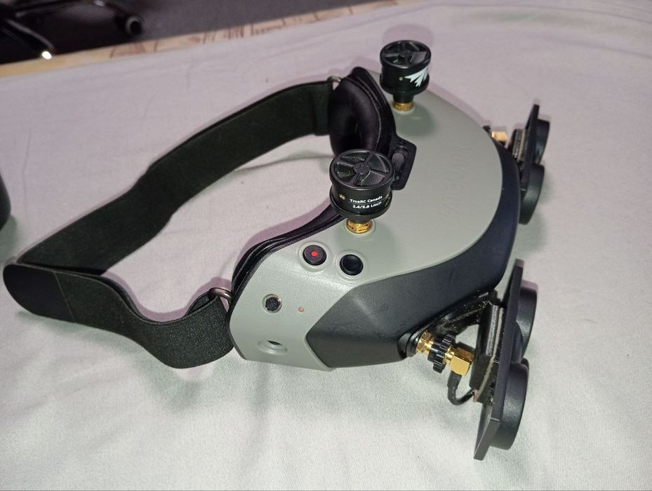 Walksnail Avatar V1 goggles ( Fatshark dominator hd )