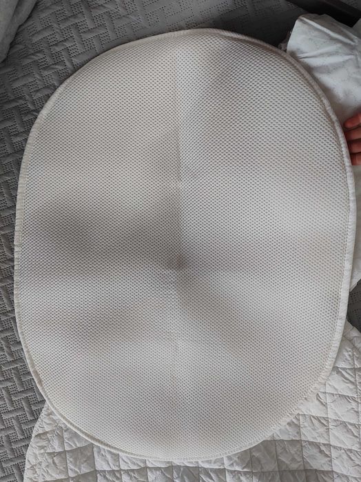 Łóżeczko stokke sleepi mini v3 z baldachimem, prześcieradłami i więcej