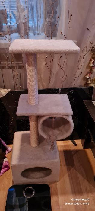 Дряпалка для кошки с домом