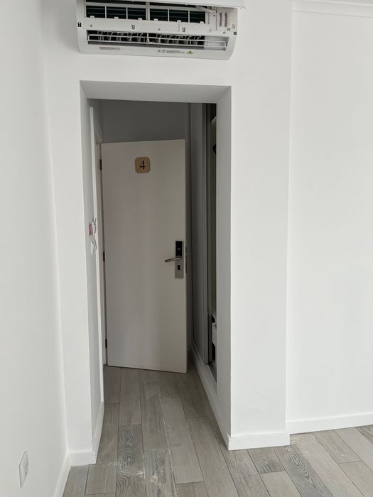 Quarto com casa de banho privada