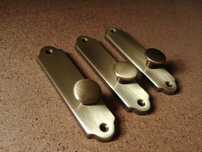 3 Puxadores de Latão Acetinado - URFIC