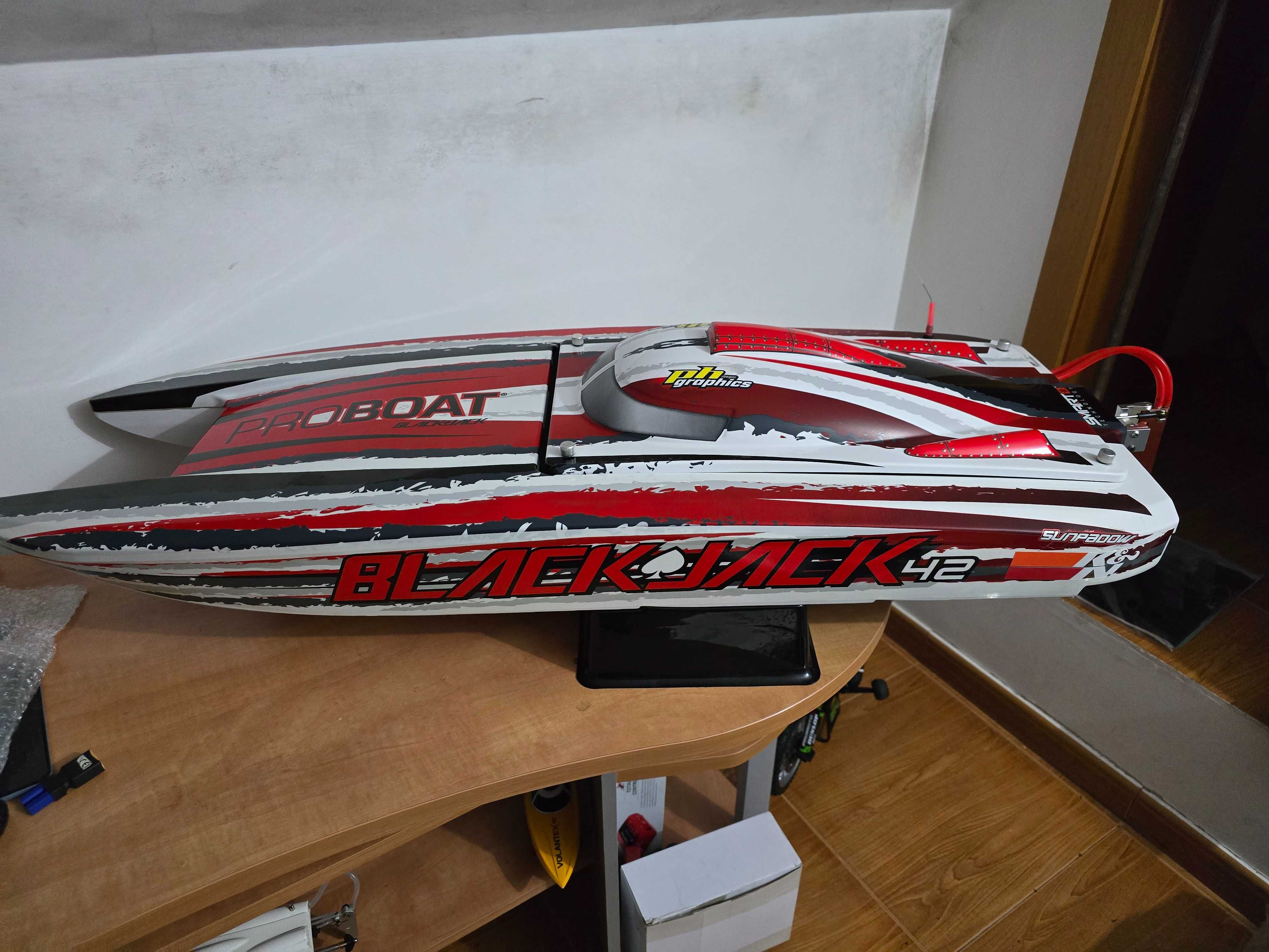 Barco rc proboat