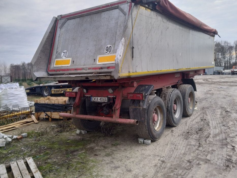 Sprzedam naczepę wywrotkę.Cala alu. Lekka 5300kg.