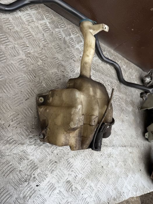 Бачок омывателя хонда аккорд 1999год honda accord 6