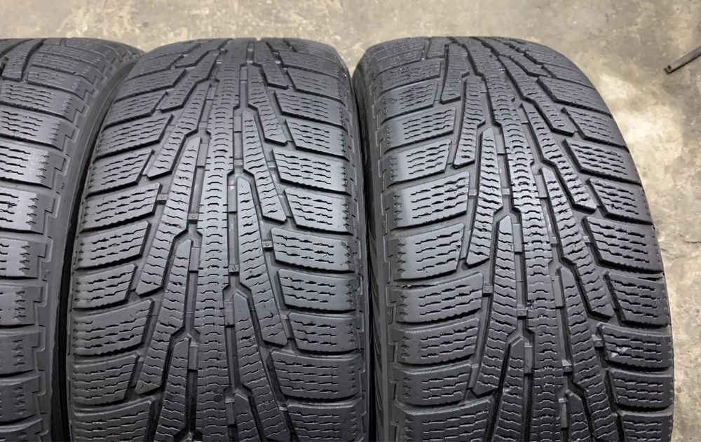 Шини Nokian Hakkapeliitta R 255/55 R18