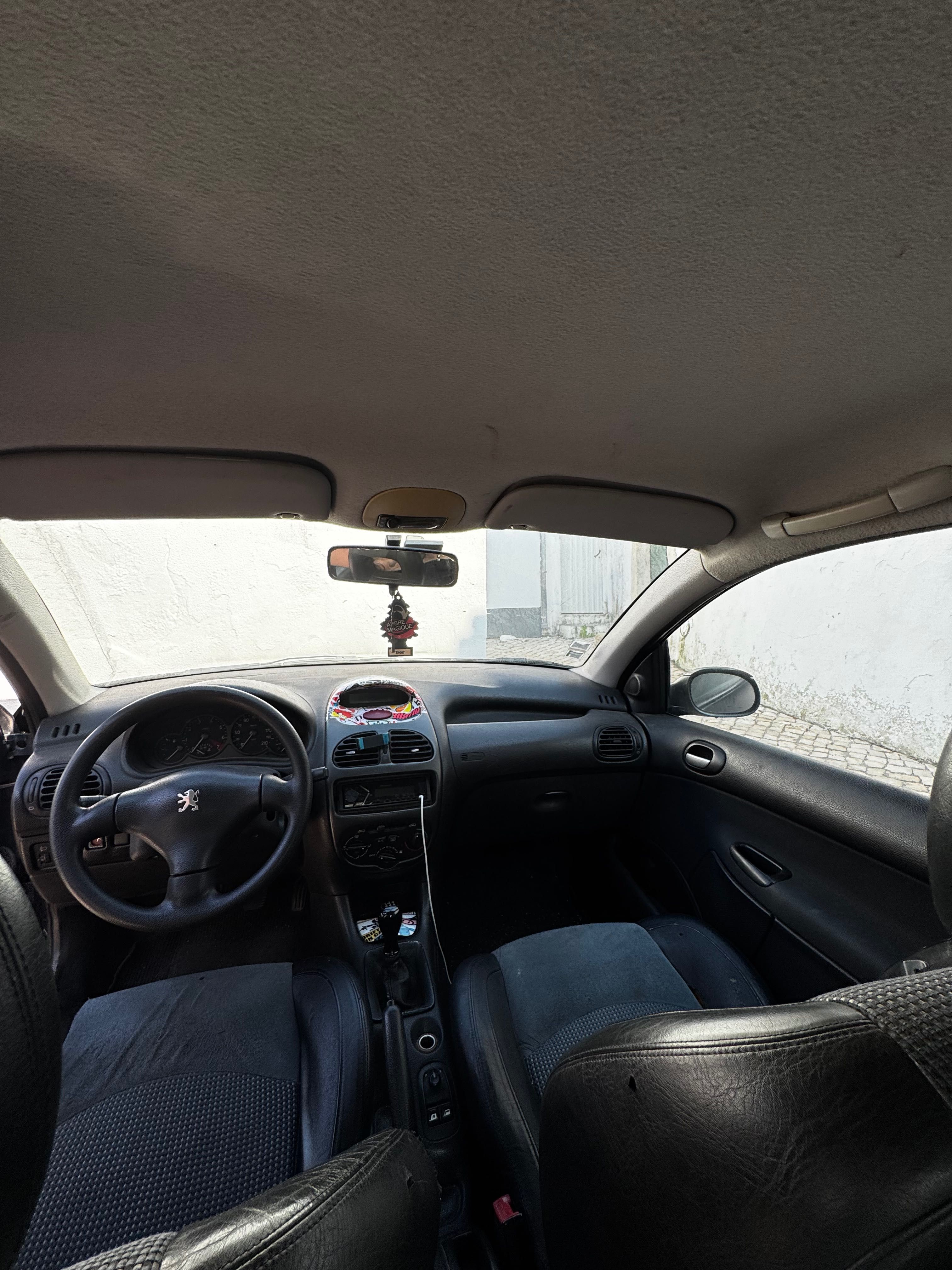 Peugeot 206 GTi 2.0