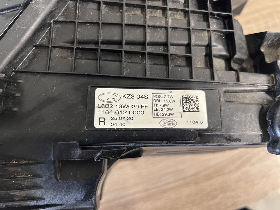 Фара права led Land Rover Defender 2 2019- L8B213w029ff в наявності!