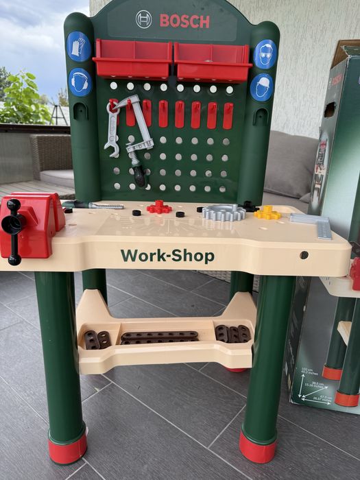 Продам дитячий набор Майстерня BOSH великий!