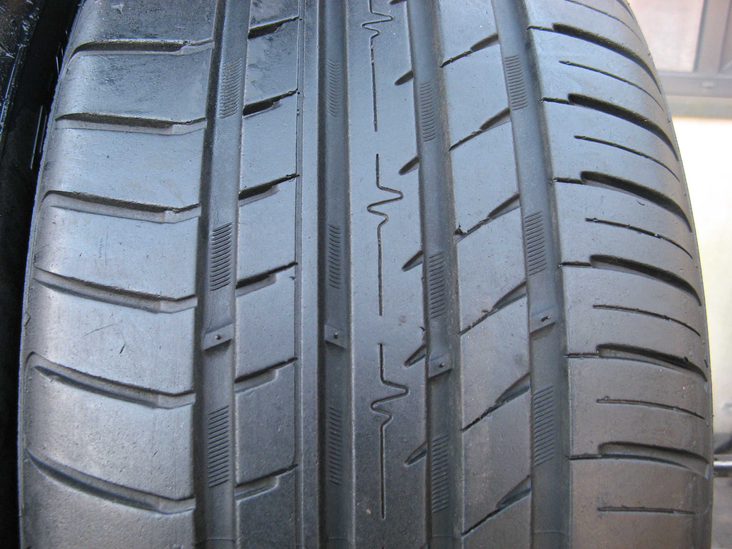 225/45R17 DEESTONE Expedite - nr.8912