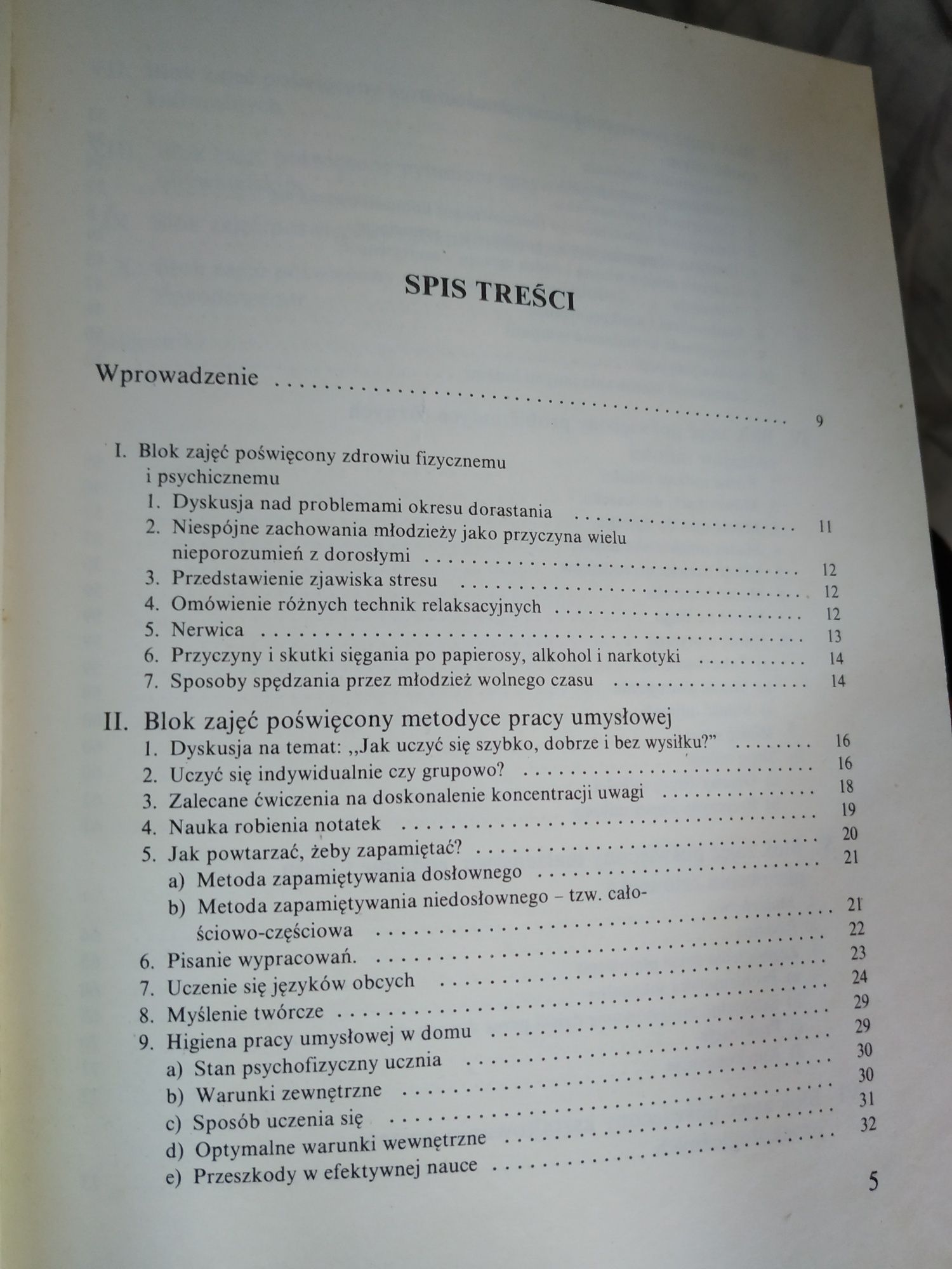 Od Pitagorasa do Euklidesa oraz Program lekcji wychowawczych Hamer