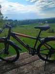 Rower czarno czerwony