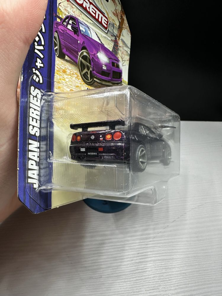 Majorette CHASE Nissan Skyline Gtr r34