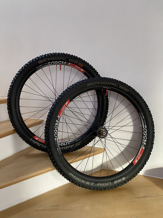 Koła DT Swiss 26” tubeless z oponami Schwalbe