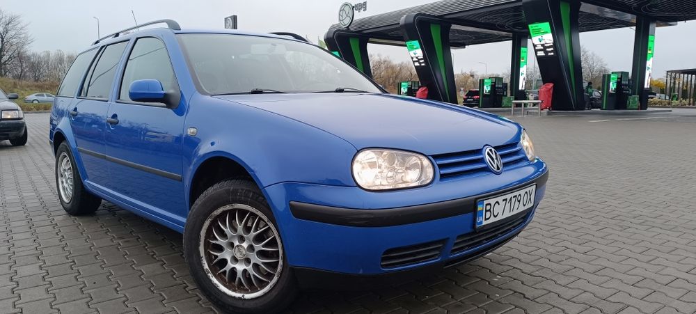 Volkswagen golf 4