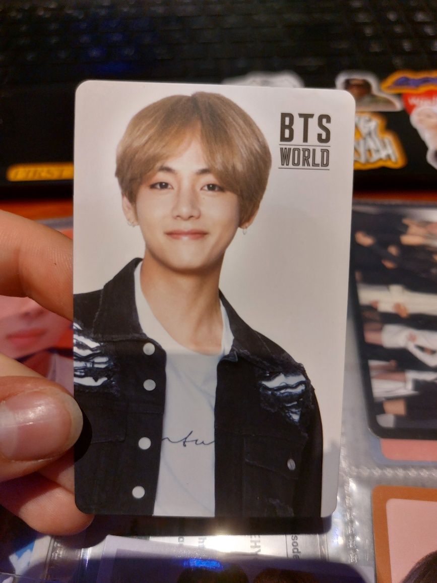 bts world v taehyung