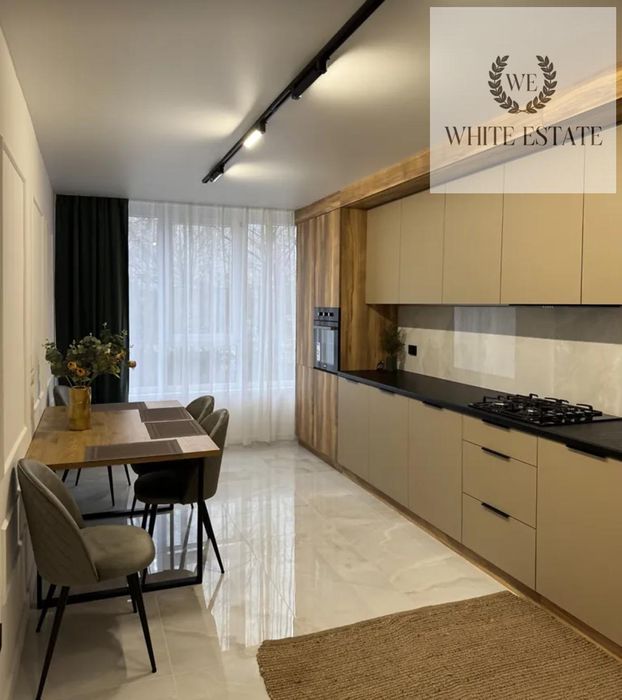 Продаж 3кім. квартири 91 кв. м на вул. Чернівецька 64А