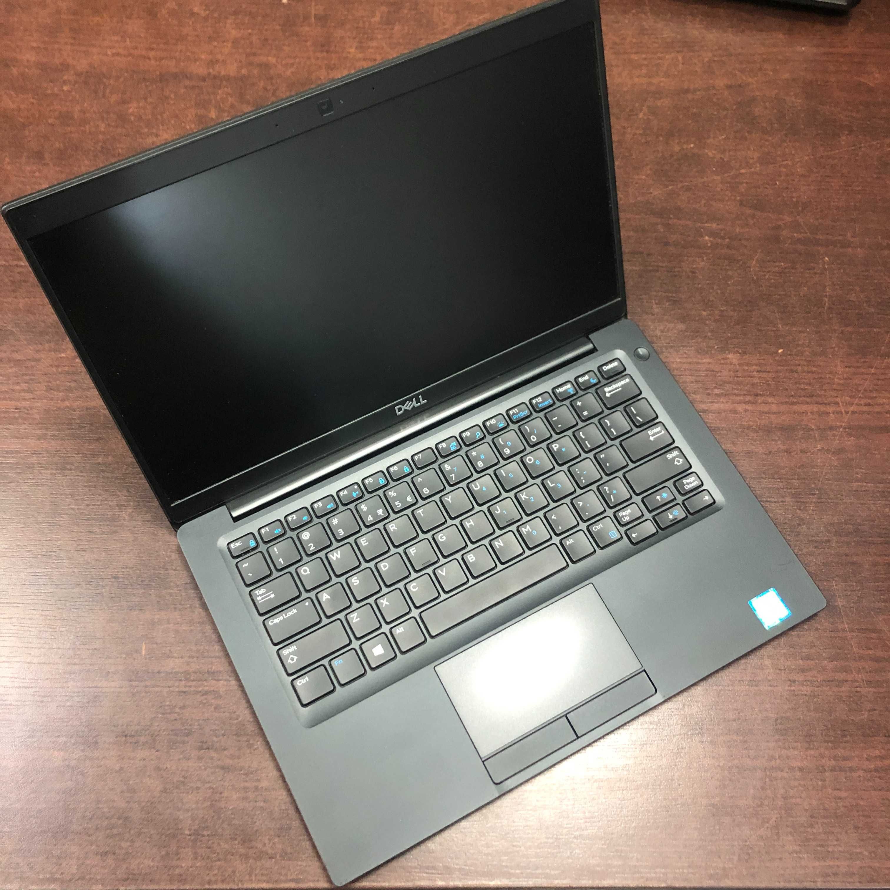 Laptop Dell Latitude 7390 – Core i5 8GEN, 8GB, 256GB SSD Win 11 Kl.A-