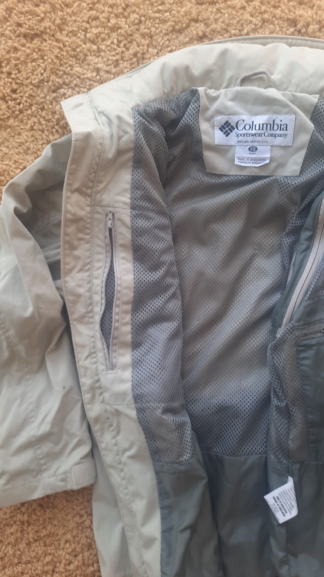 COLUMBIA - Blusão tipo safari Tamanho XS adulto 15€