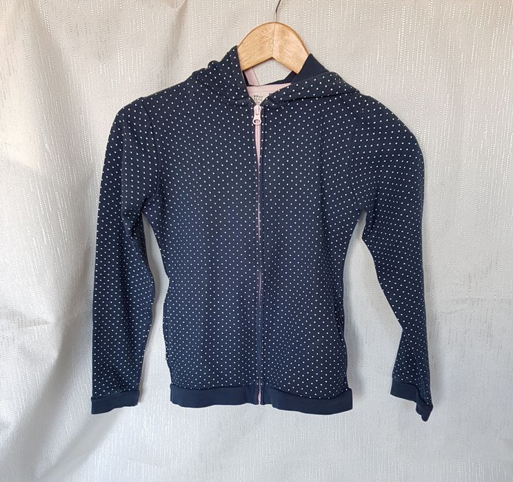 Lote de roupa da meia estação para menina. Tamanho 12 anos