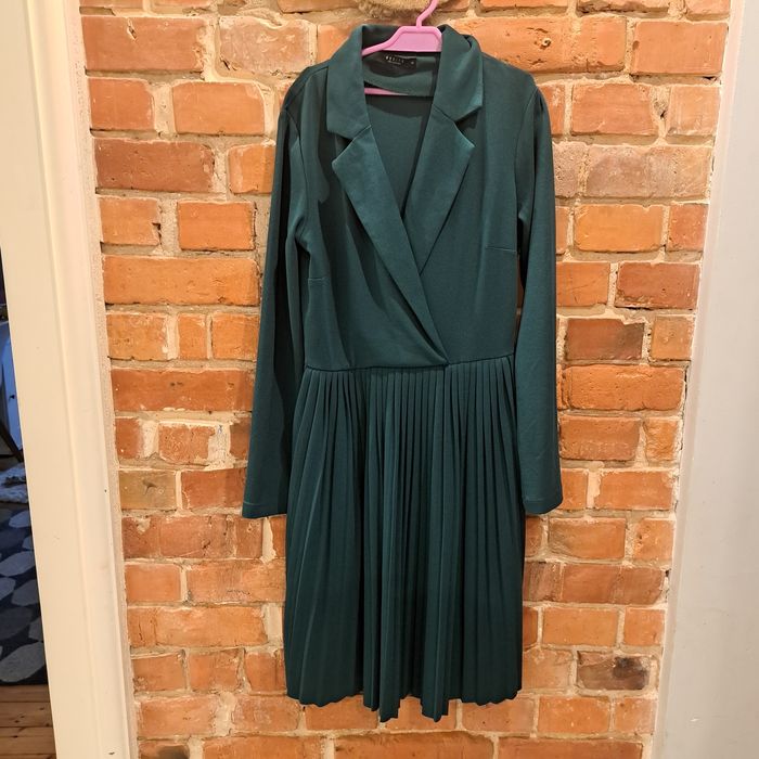 Sukienka damska butelkowa zielen