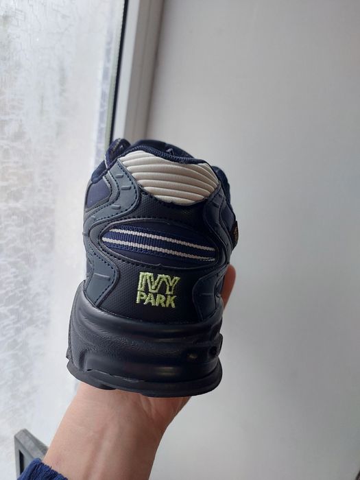 Чоловічі зимові кросівки Adidas Gore-tex