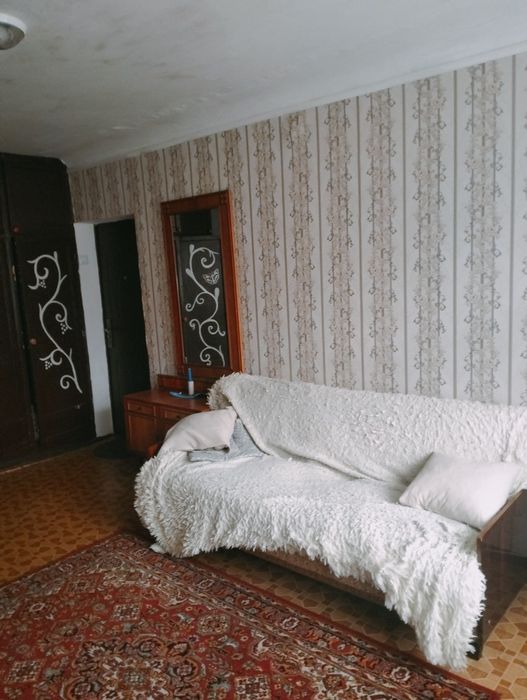 2500 за все,без залогу