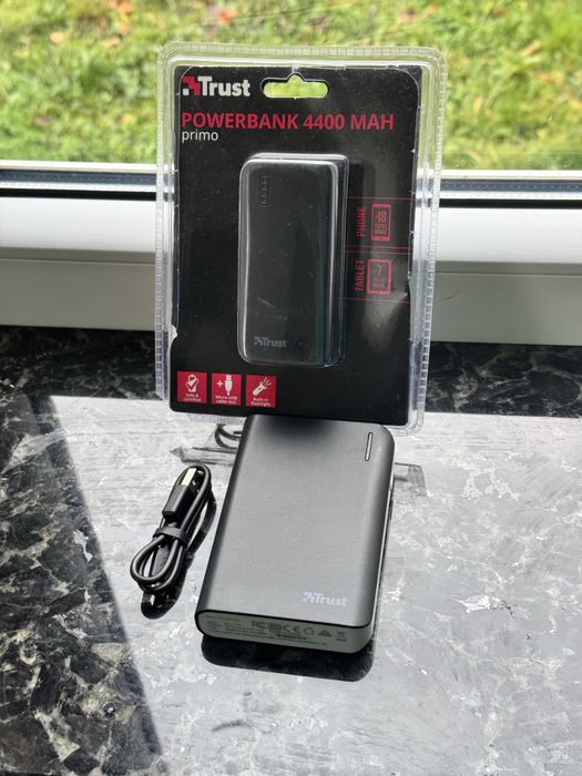 Павербанк Trust 4400, 8800 , 10 000 mAh