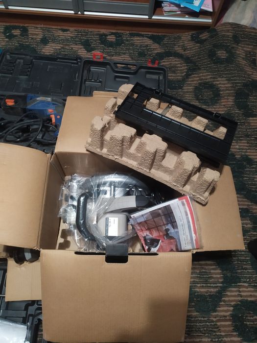 Дискова пила ручна циркулярна 190