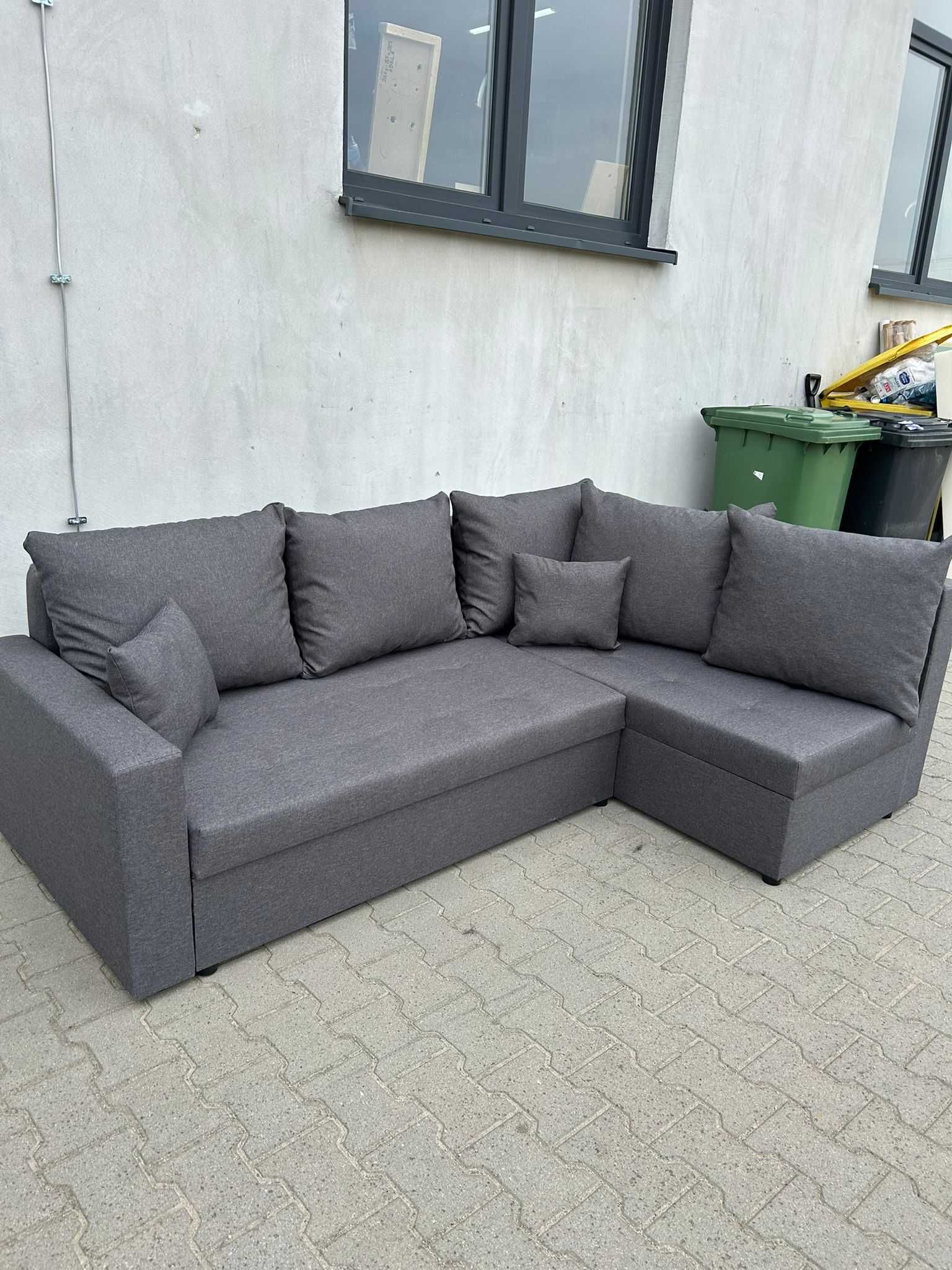 Revo narożnik – idealny do salonu, szybka realizacja, duży wybór!