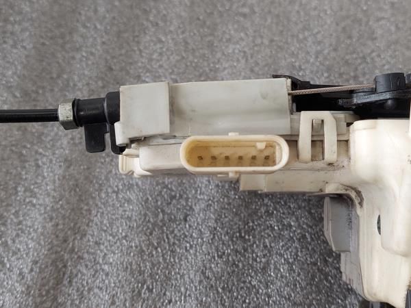 Fechadura / fecho porta frente direito AUDI A1 Sportback (8XA, 8XF)