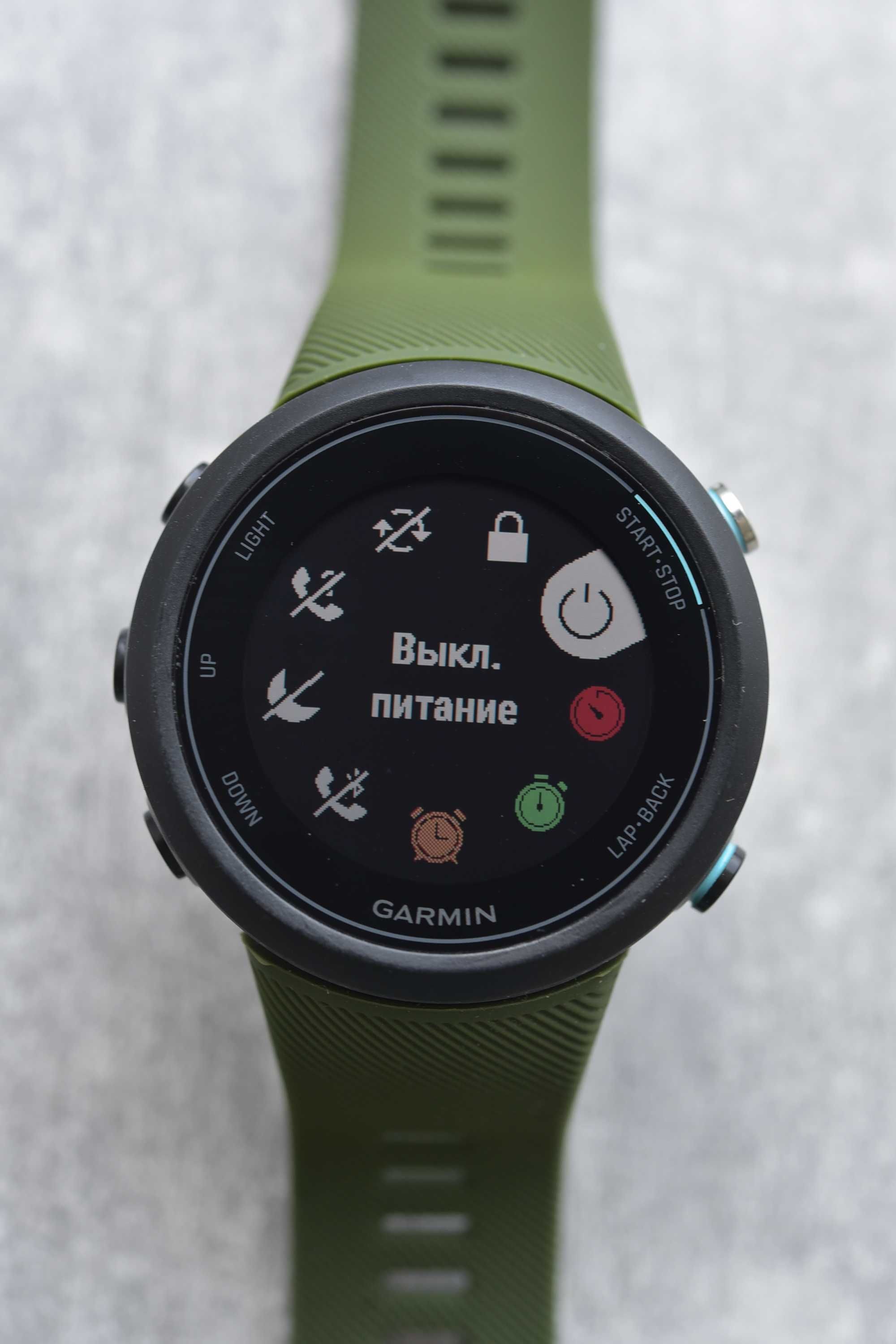 Garmin Swim 2 смартгодинник
