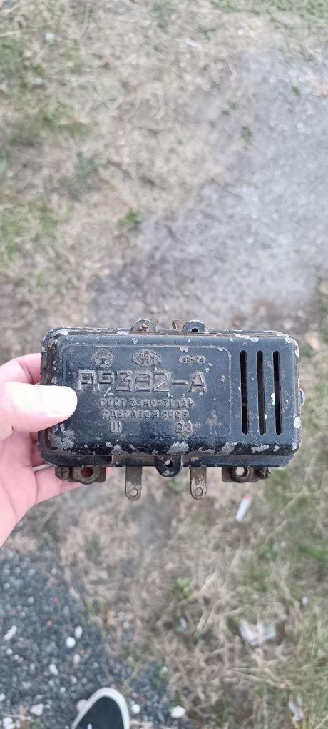 Реле напряжения РР332А СССР.