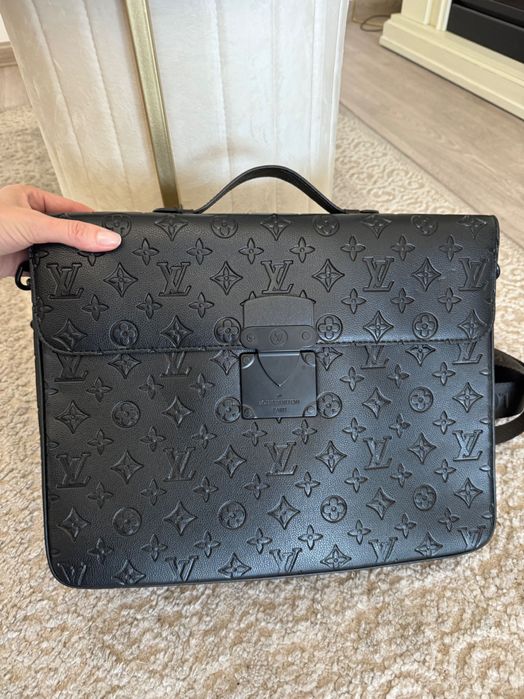 Стильна сумка для ноутбука в стилі louis vuitton