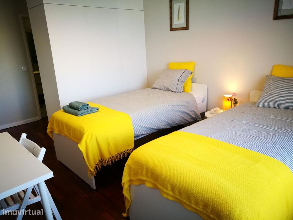 196746 - Suite em charmoso apartamento