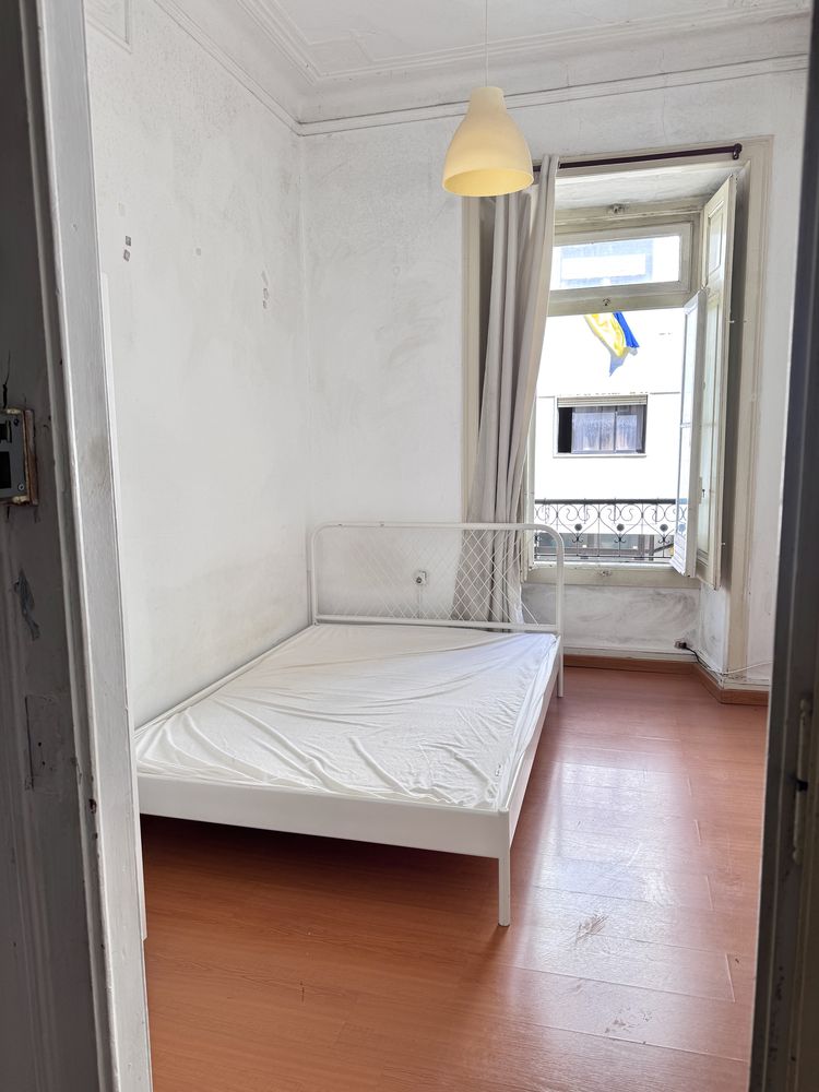 Arrenda-se Apartamento T3+1, em Anjos, Lisboa