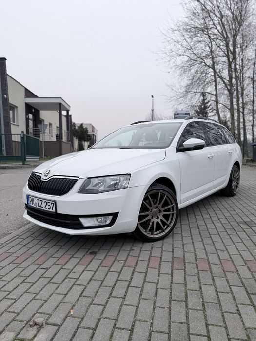 Skoda octavia 3 2.0 150 km stan bardzo ładny NIEMCY