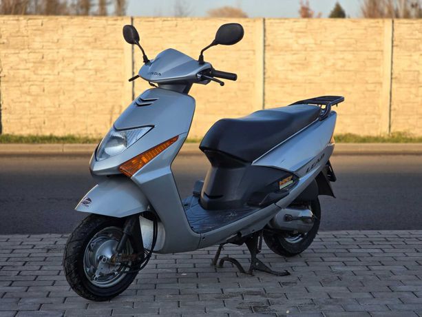 Honda Lead 100 ( 125 ) 4T