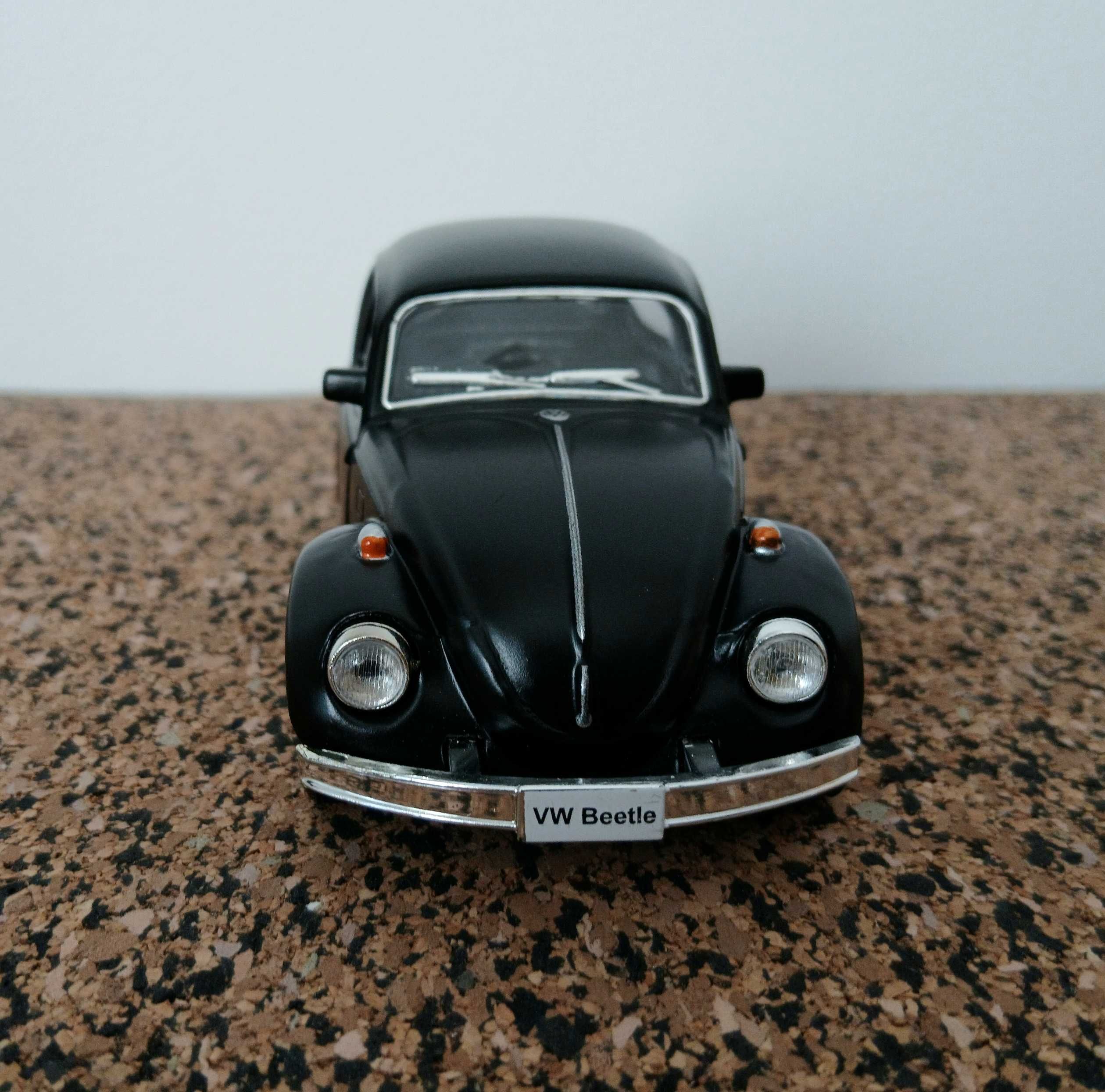 1946 Volkswagen Beetle (escala 1:32)