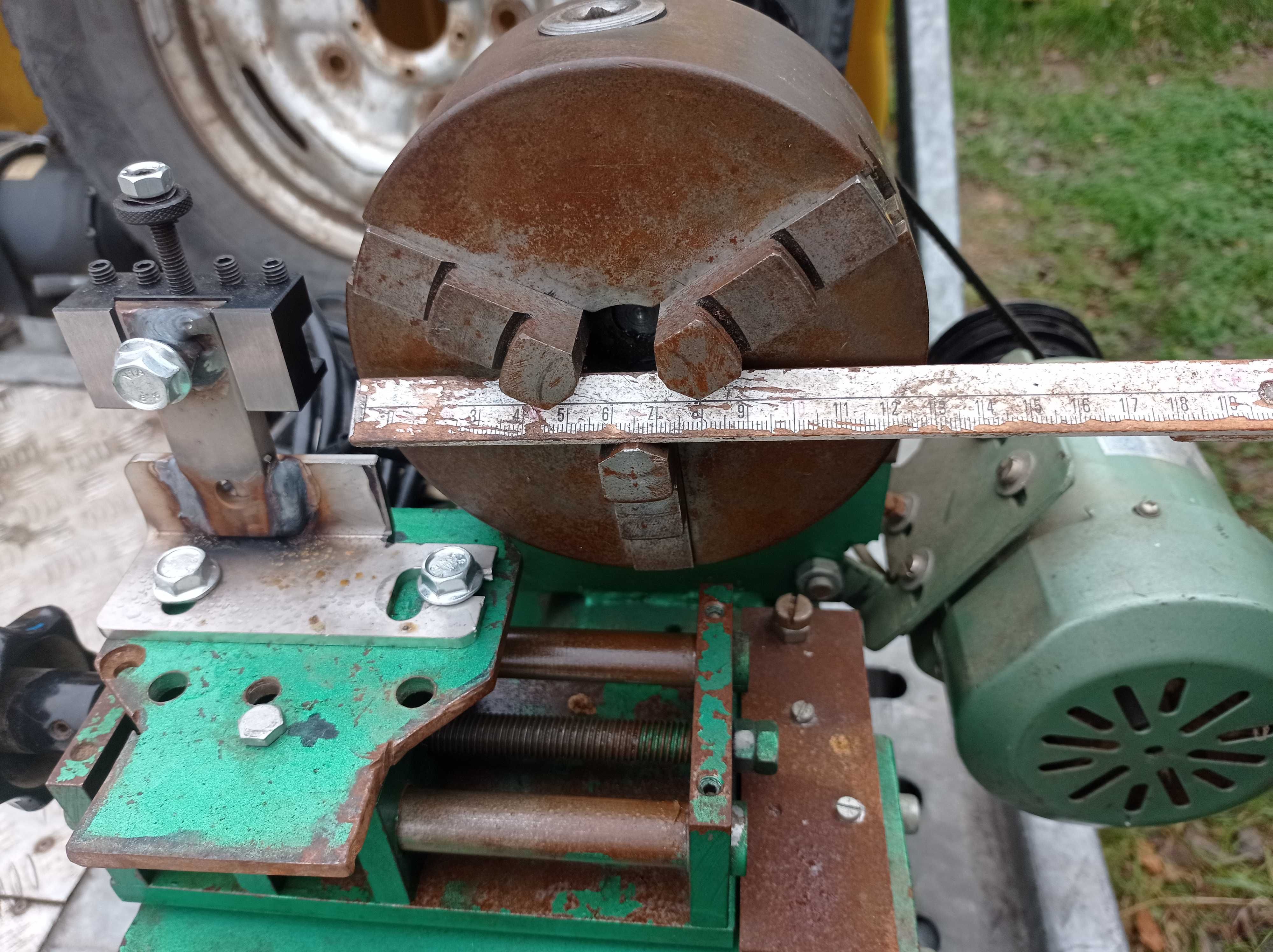 Mała tokarka do metalu plastiku