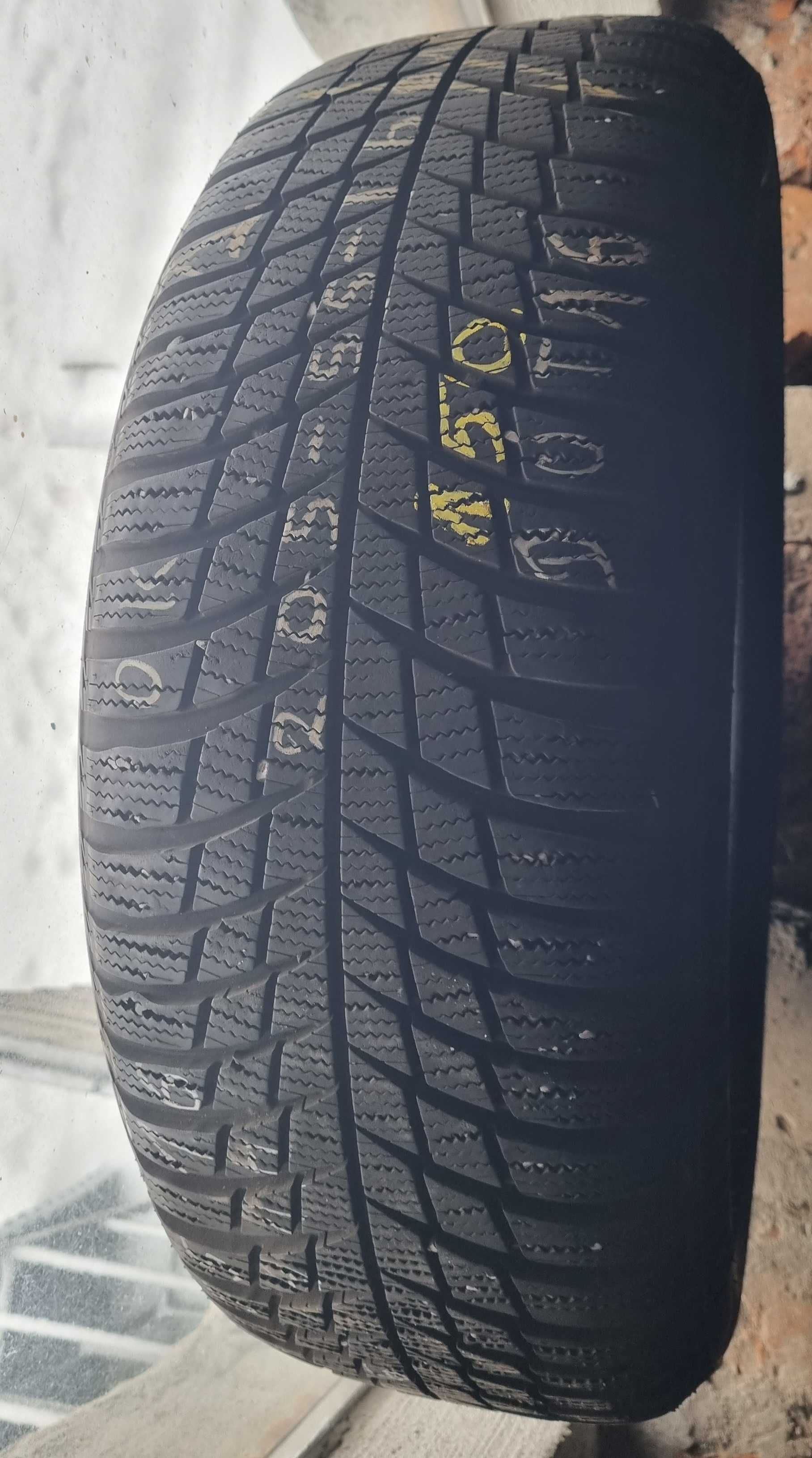 205/55R16 Bridgestone Blizzak LM001 Zima 1 sztuka