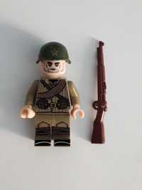 10 Figurek żołnierza rosyjskiego z br. (gwiazda) ww2 komp. Lego, Cobi