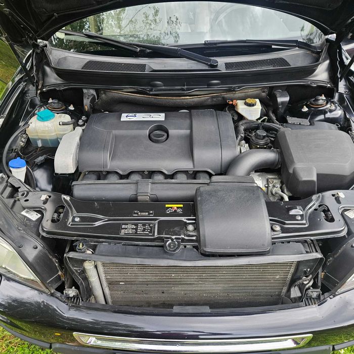 VOLVO XC90  83000km !!!