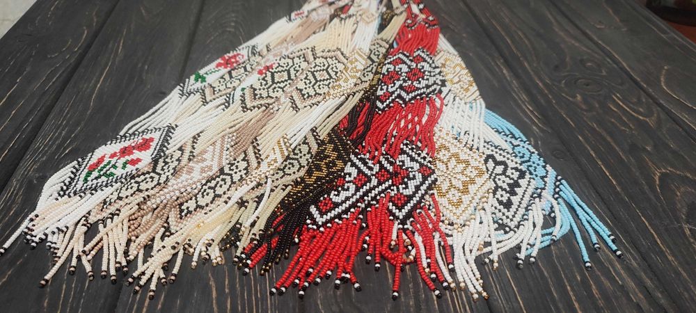 Гердан. Виріб ручної роботи. Чеський бісер.