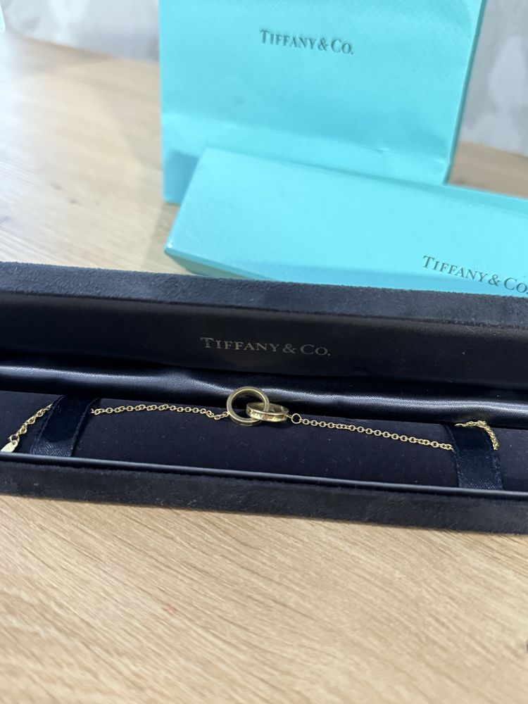 Браслет Tiffany&Co золотой, есть коробка и чек